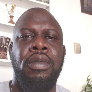 Meet your Posher, Ousmane